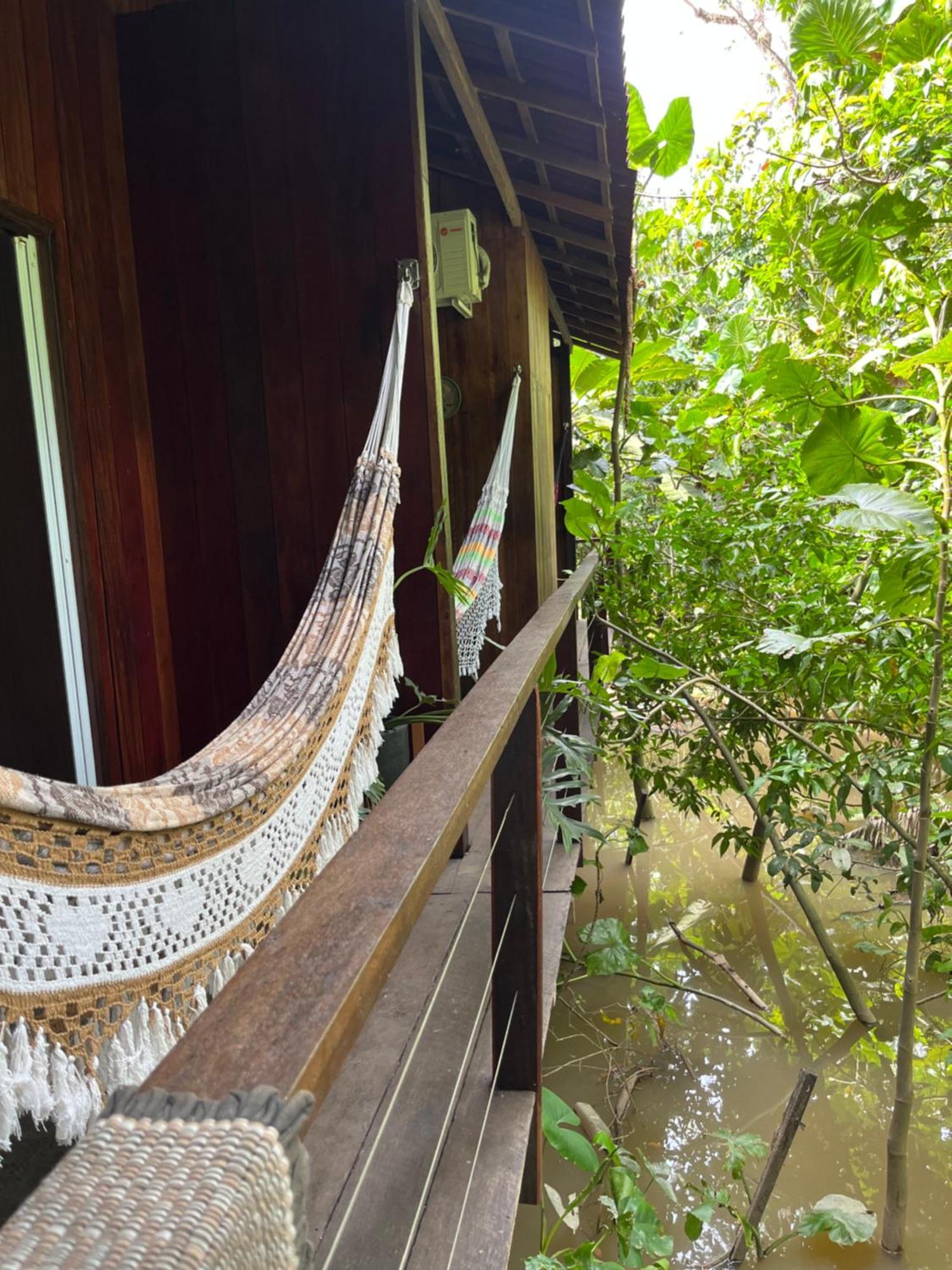 Olaria River Hostel เบเลม ภายนอก รูปภาพ